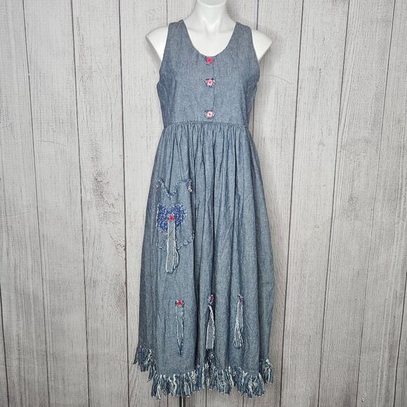VTG Handmade Denim Dress with Fringe Hem, Heart Pocket & Buttons, size Small - Picture 1 of 6